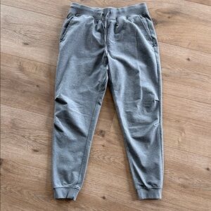 Men’s Cuts Jogger Pants